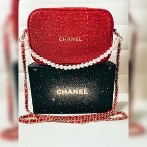 Authentic CHANEL 2021 Cosmetic Pouch/Bag